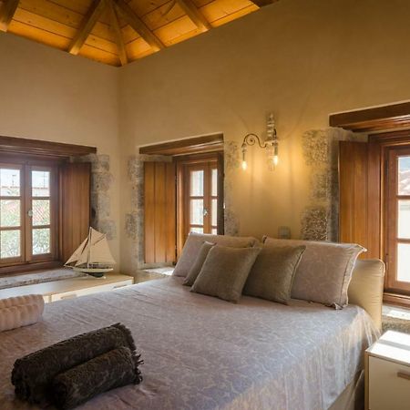 Panthemis Villa Leonidio Exterior photo